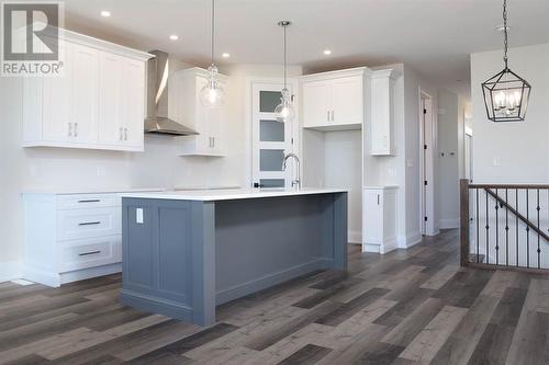 678 Ketter Way, Plympton-Wyoming, ON - Indoor Photo Showing Kitchen