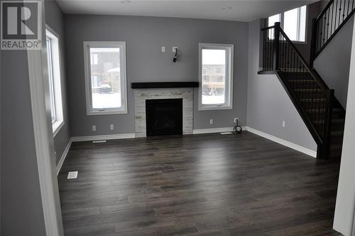 481 Julianna Court, Plympton-Wyoming, ON - Indoor Photo Showing Living Room With Fireplace