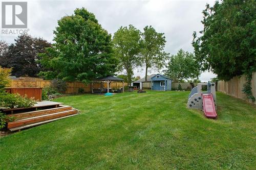 506 Zone Street, Plympton-Wyoming, ON - Outdoor With Backyard