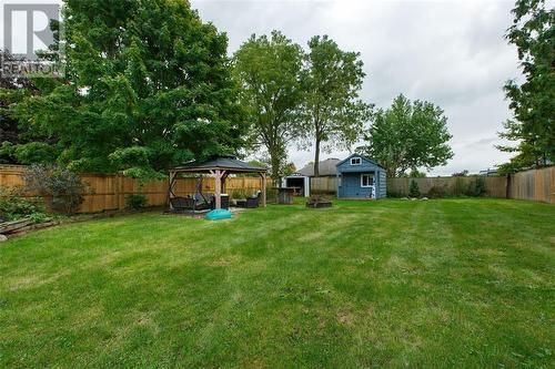 506 Zone Street, Plympton-Wyoming, ON - Outdoor With Backyard