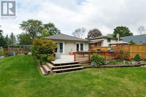 506 Zone Street, Plympton-Wyoming, ON - Outdoor With Deck Patio Veranda