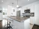 Cuisine - 5788A Av. Parkhaven, Côte-Saint-Luc, QC  - Indoor Photo Showing Kitchen With Upgraded Kitchen 