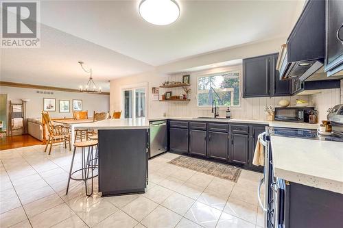 1603 Holden Drive, Sarnia, ON - Indoor Photo Showing Kitchen