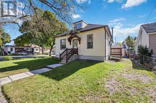 199 Cobden Street, Sarnia, ON - Outdoor