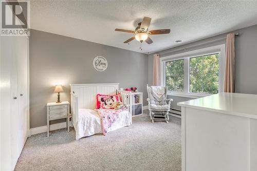 6730 O'Banwell Street, Plympton-Wyoming, ON - Indoor Photo Showing Bedroom