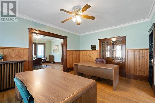 141 Wellington Street, Sarnia, ON - Indoor Photo Showing Dining Room