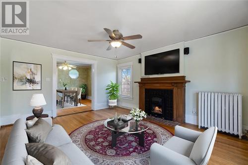 141 Wellington Street, Sarnia, ON - Indoor Photo Showing Living Room With Fireplace