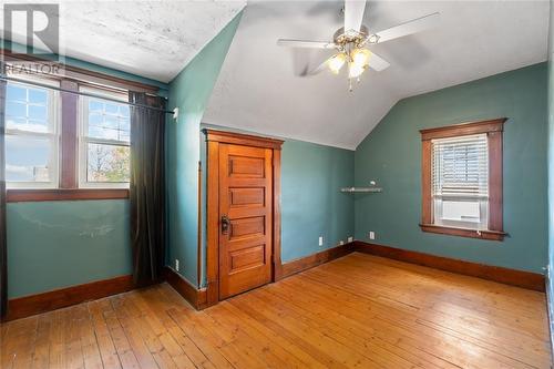 141 Wellington Street, Sarnia, ON - Indoor Photo Showing Other Room