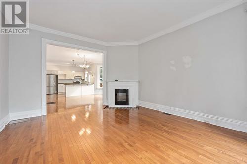 326 College Avenue North, Sarnia, ON - Indoor With Fireplace