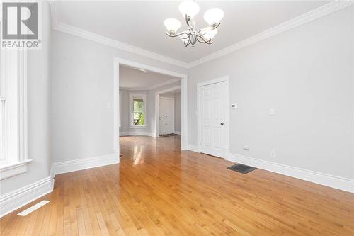 326 College Avenue North, Sarnia, ON - Indoor Photo Showing Other Room