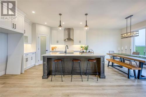 3524 Paul Crescent, Plympton-Wyoming, ON - Indoor Photo Showing Kitchen