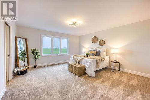 3524 Paul Crescent, Plympton-Wyoming, ON - Indoor Photo Showing Bedroom