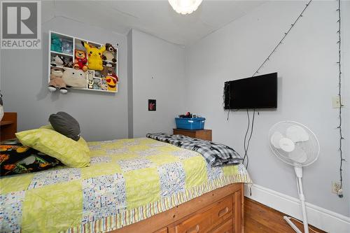 3368 London Line, Plympton-Wyoming, ON - Indoor Photo Showing Bedroom