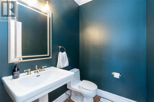 1496 Blackwell Road, Sarnia, ON - Indoor Photo Showing Bathroom