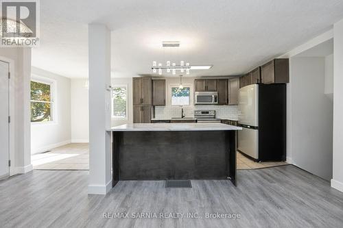 4049 Charlie Street, Petrolia, ON - Indoor Photo Showing Kitchen With Stainless Steel Kitchen