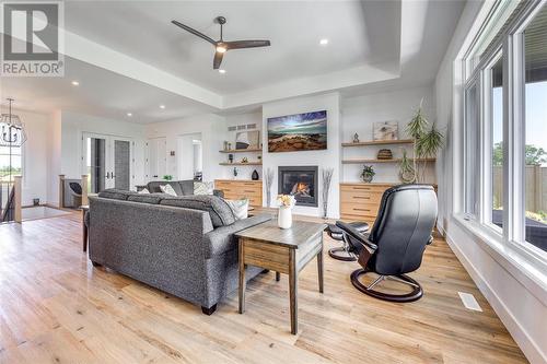 3765 Queen Street, Plympton-Wyoming, ON - Indoor Photo Showing Living Room With Fireplace