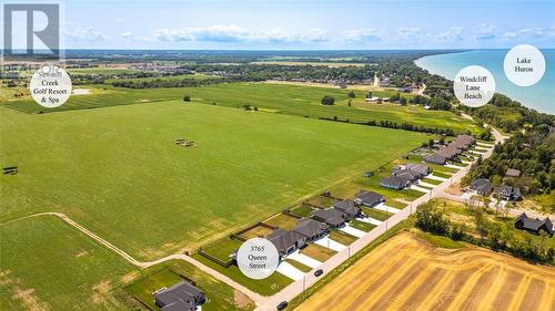 3765 Queen Street, Plympton-Wyoming, ON - Outdoor With View