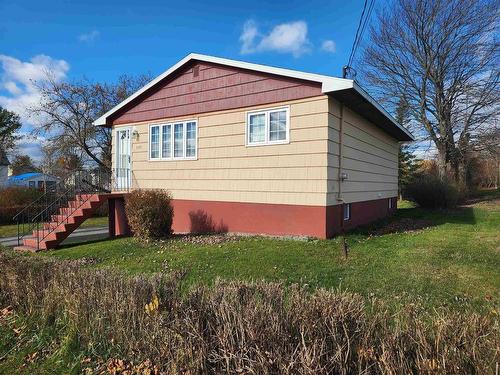 115 Maloney Street, Sydney, NS 