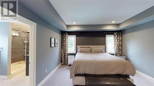 481 Huron Street, Plympton-Wyoming, ON - Indoor Photo Showing Bedroom