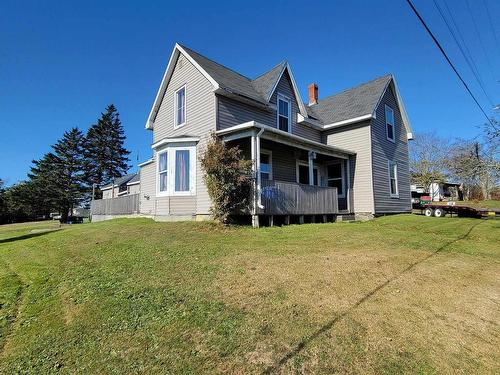 5 Strickland Road, Wellington, NS 