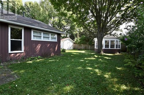 2975 Old Lakeshore Road, Sarnia, ON - Outdoor