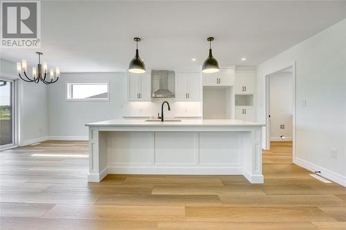 3595 Paul Crescent, Plympton-Wyoming, ON - Indoor Photo Showing Kitchen