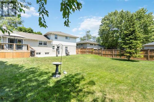 895 Kemsley Drive, Sarnia, ON - Outdoor With Deck Patio Veranda With Backyard