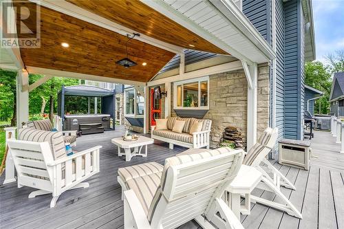 7392 Ivy Lane, Plympton-Wyoming, ON - Outdoor With Deck Patio Veranda With Exterior