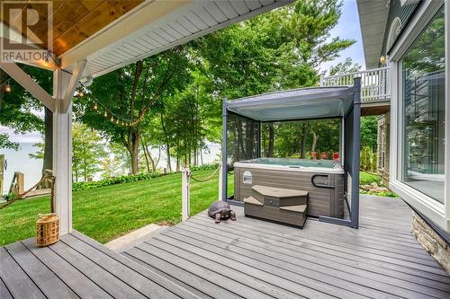 7392 Ivy Lane, Plympton-Wyoming, ON - Outdoor With Deck Patio Veranda With Exterior