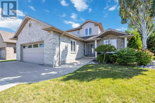 322 Sawgrass Place, Sarnia, ON - Outdoor With Facade