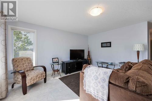 322 Sawgrass Place, Sarnia, ON - Indoor