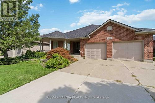 123 Macnab Street, Lambton Shores (Forest), ON - Outdoor With Facade