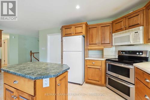 123 Macnab Street, Lambton Shores (Forest), ON - Indoor Photo Showing Kitchen