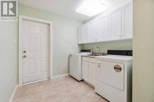 123 Macnab Street, Lambton Shores (Forest), ON - Indoor Photo Showing Laundry Room