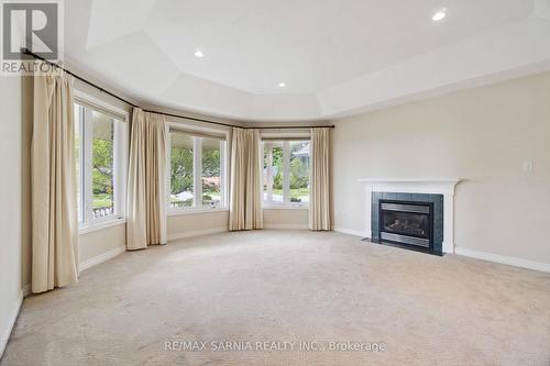 123 Macnab Street, Lambton Shores (Forest), ON - Indoor Photo Showing Living Room With Fireplace