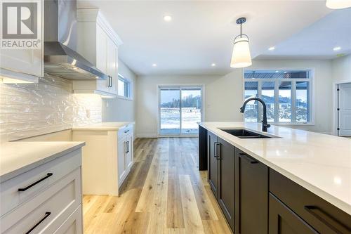 6727 Shaker Lane, Plympton-Wyoming, ON - Indoor Photo Showing Kitchen With Double Sink With Upgraded Kitchen