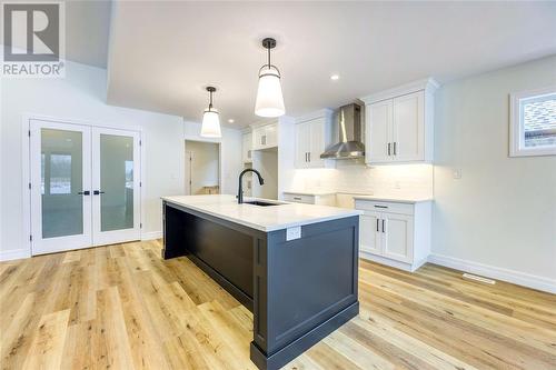 6727 Shaker Lane, Plympton-Wyoming, ON - Indoor Photo Showing Kitchen With Upgraded Kitchen