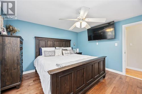 545 Highbury Park, Sarnia, ON - Indoor Photo Showing Bedroom