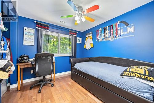 545 Highbury Park, Sarnia, ON - Indoor Photo Showing Bedroom