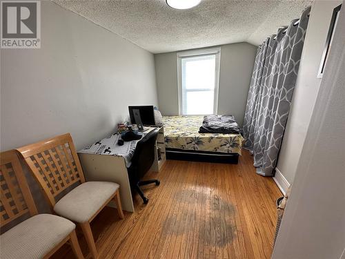 273 Vidal Street North, Sarnia, ON - Indoor Photo Showing Bedroom