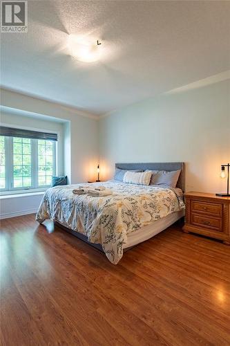 7359 Blue Point Bay Path, Plympton-Wyoming, ON - Indoor Photo Showing Bedroom