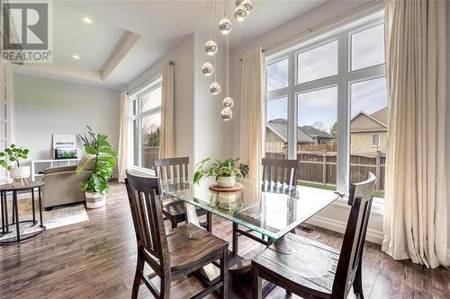 7122 Muskoka Trail, Plympton-Wyoming, ON - Indoor Photo Showing Dining Room