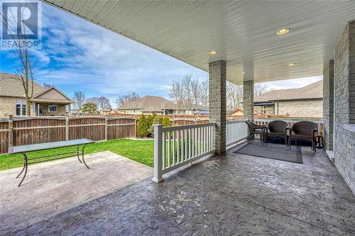 7122 Muskoka Trail, Plympton-Wyoming, ON - Outdoor With Deck Patio Veranda With Exterior