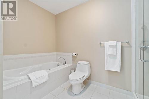 350 Front Street North Unit# 303, Sarnia, ON - Indoor Photo Showing Bathroom