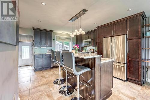 3094 Lakeview Avenue, Plympton-Wyoming, ON - Indoor Photo Showing Kitchen With Stainless Steel Kitchen