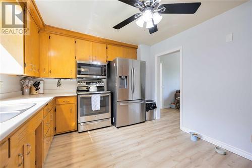 4253 Egremont Road, Plympton-Wyoming, ON - Indoor Photo Showing Kitchen With Stainless Steel Kitchen