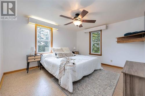 4253 Egremont Road, Plympton-Wyoming, ON - Indoor Photo Showing Bedroom