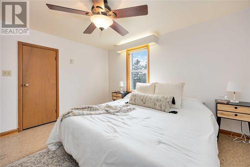 4253 Egremont Road, Plympton-Wyoming, ON - Indoor Photo Showing Bedroom