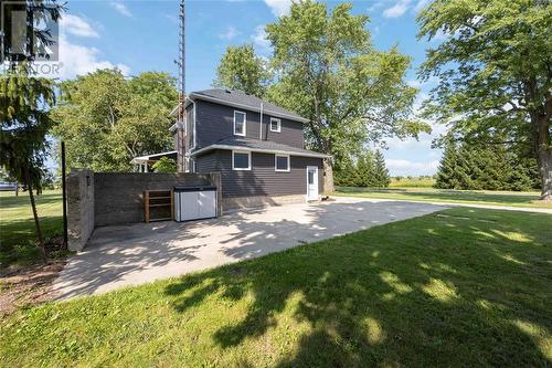 4253 Egremont Road, Plympton-Wyoming, ON - Outdoor