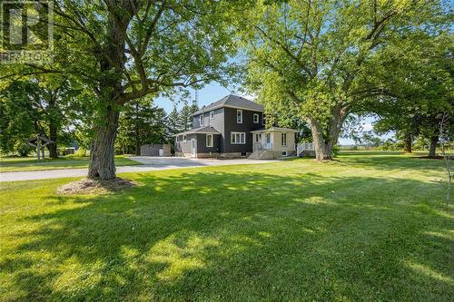 4253 Egremont Road, Plympton-Wyoming, ON - Outdoor With Deck Patio Veranda